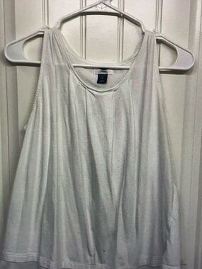 Old Navy Cream Double-Layer Scoop Tank